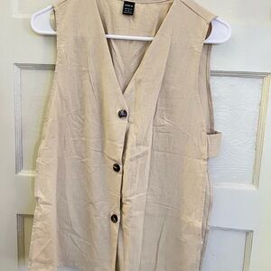 SHEIN Beige Button-Front Sleeveless V-Neck Vest Top